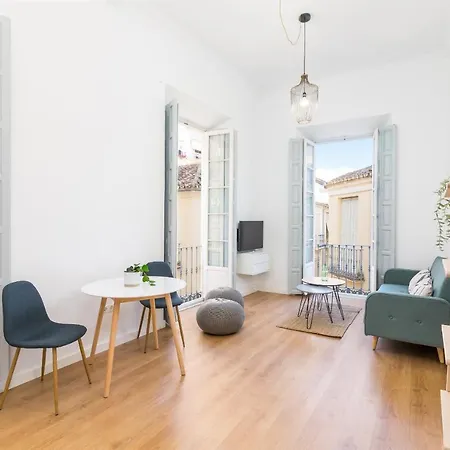 Suite Homes Apartamentos Plaza De La Merced Malaga Exterior photo